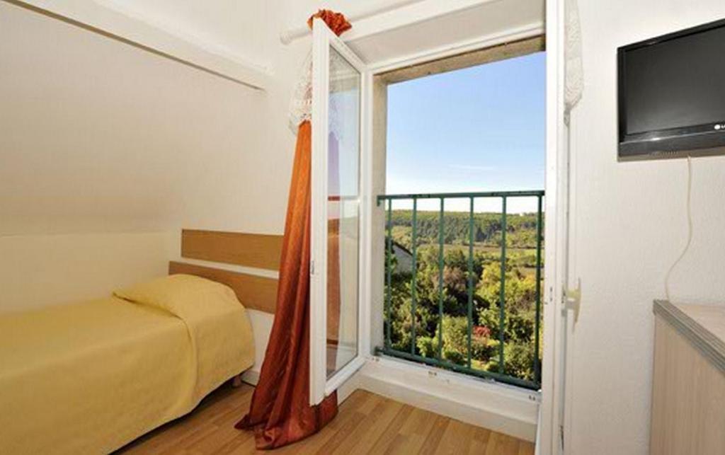 Le Compostelle Hotel Vezelay Ruang foto
